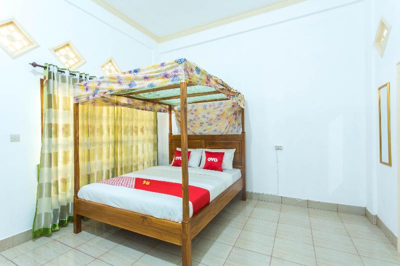 Oyo 1895 Lamancha Homestay Kuta  Εξωτερικό φωτογραφία