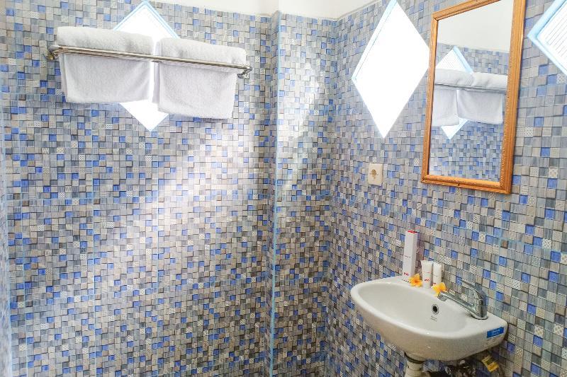 Oyo 1895 Lamancha Homestay Kuta  Εξωτερικό φωτογραφία